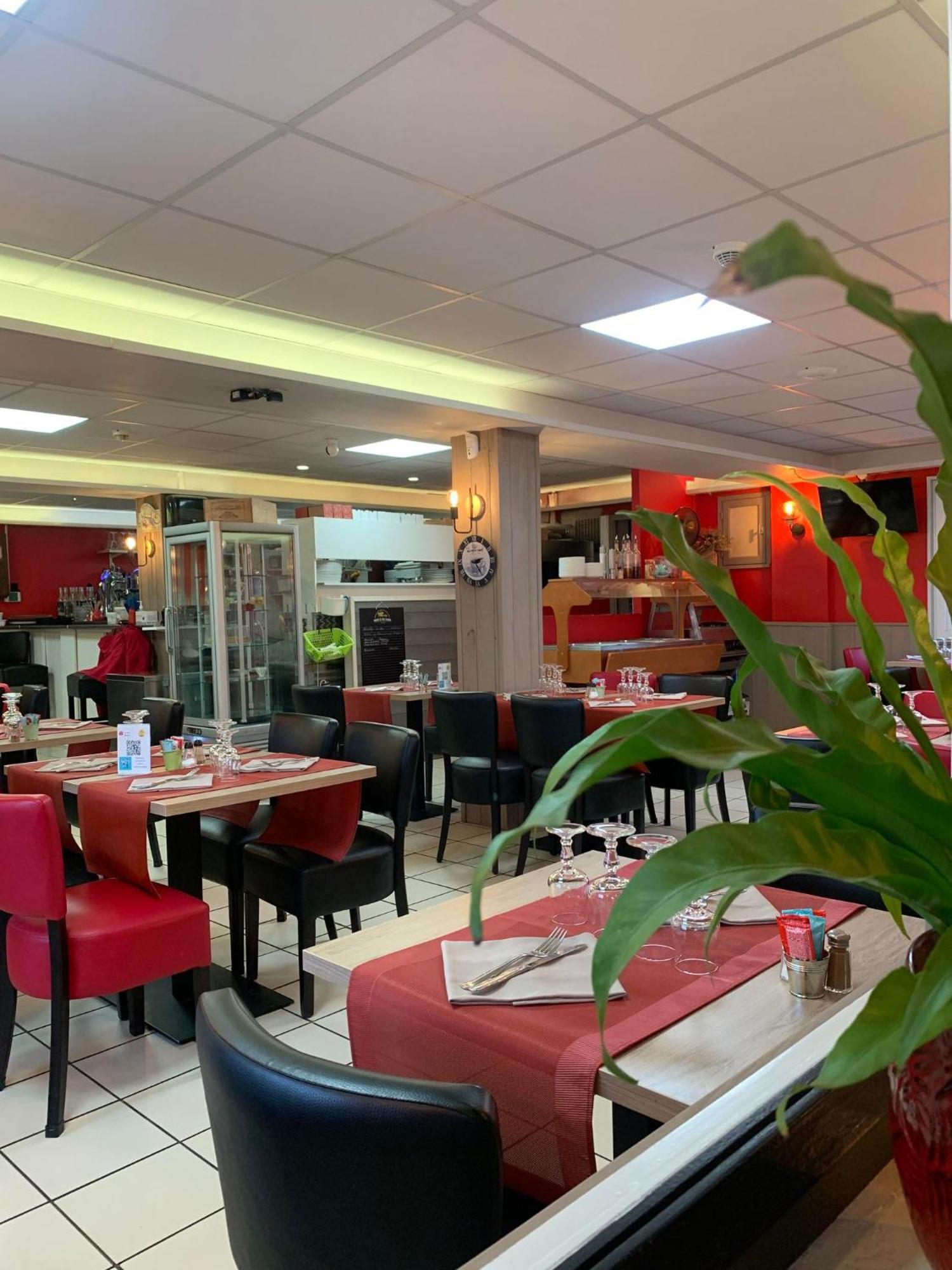 Au Petit Bonheur Hotel La Tranche-sur-Mer Eksteriør billede