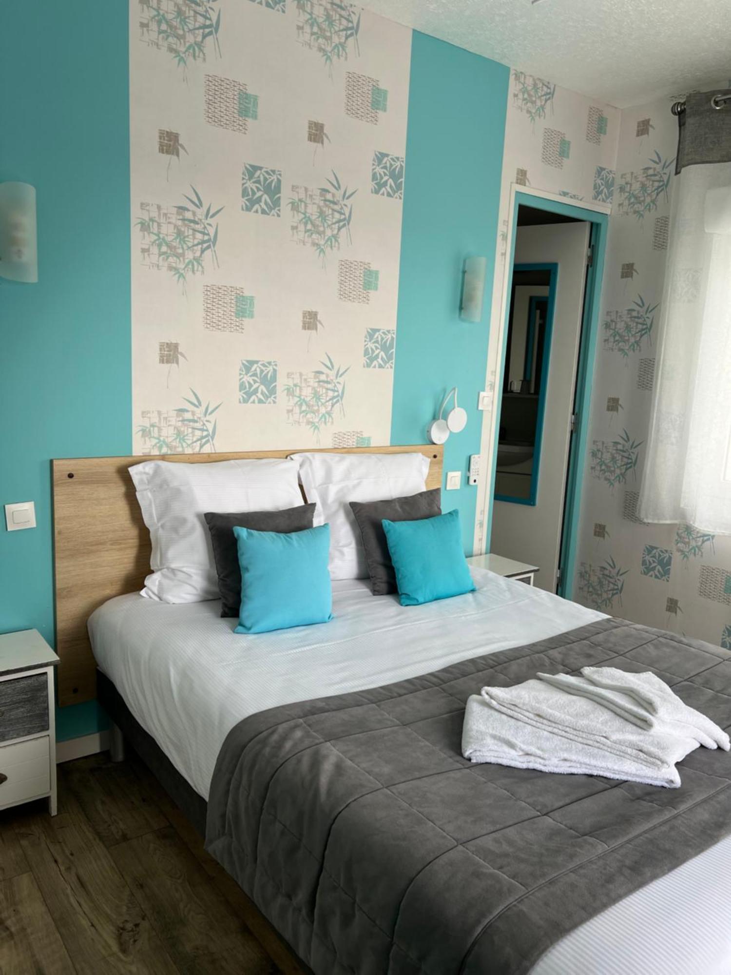 Au Petit Bonheur Hotel La Tranche-sur-Mer Eksteriør billede