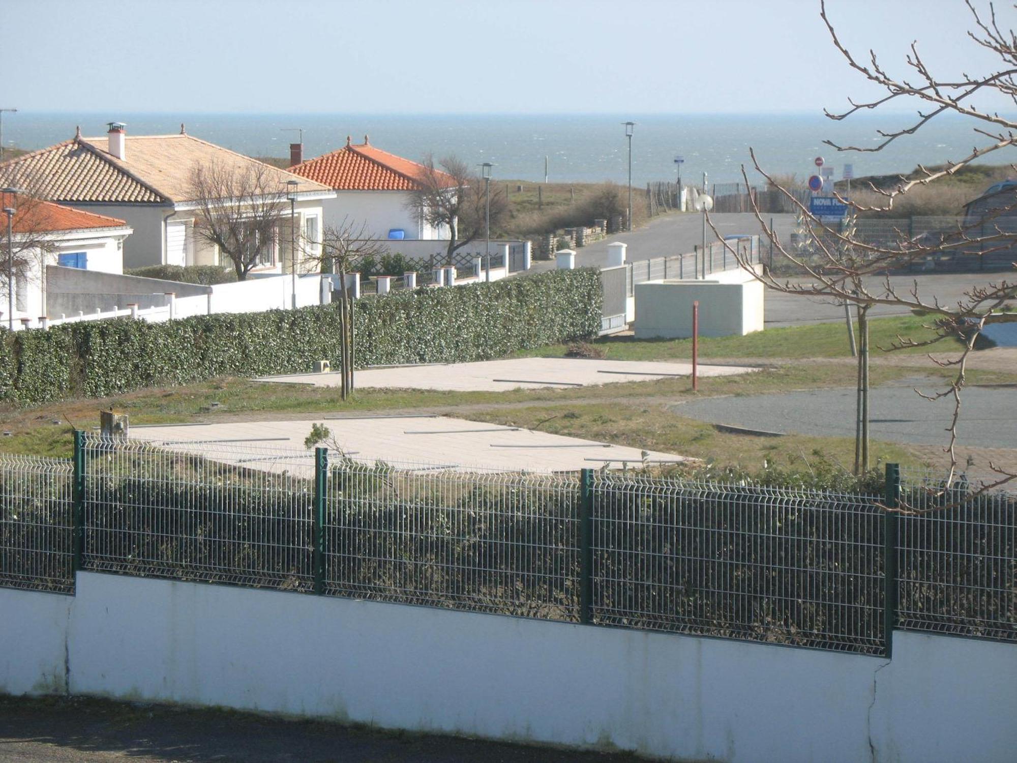 Au Petit Bonheur Hotel La Tranche-sur-Mer Eksteriør billede