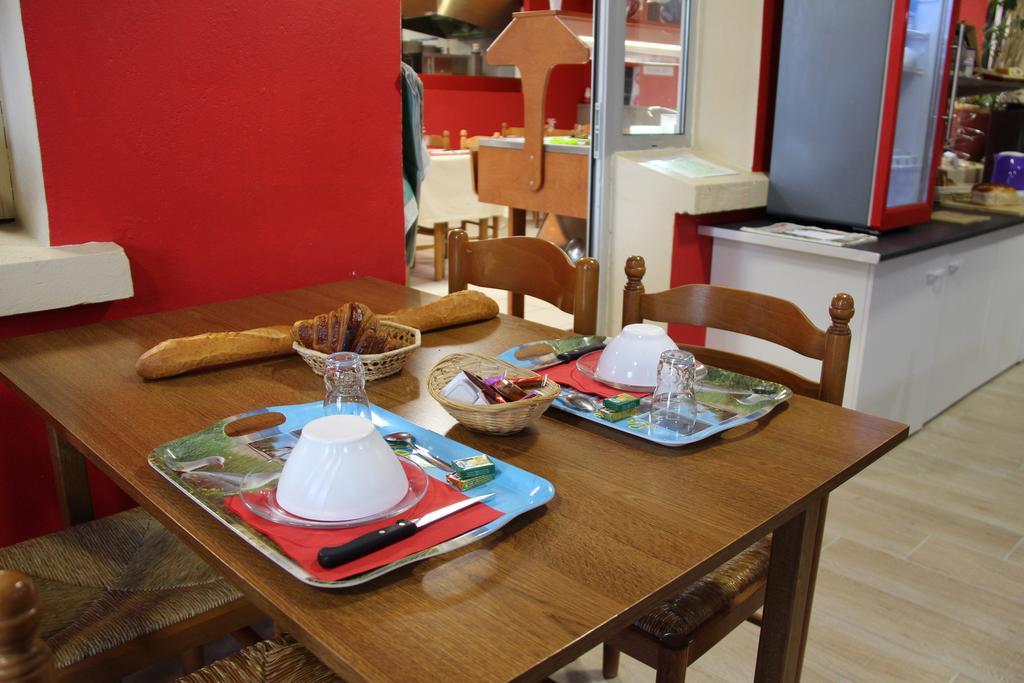 Au Petit Bonheur Hotel La Tranche-sur-Mer Eksteriør billede