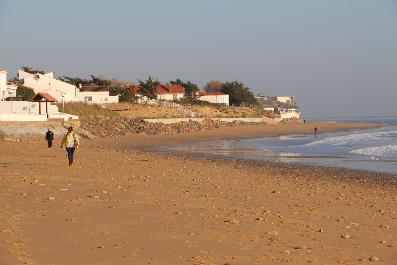 Au Petit Bonheur Hotel La Tranche-sur-Mer Eksteriør billede